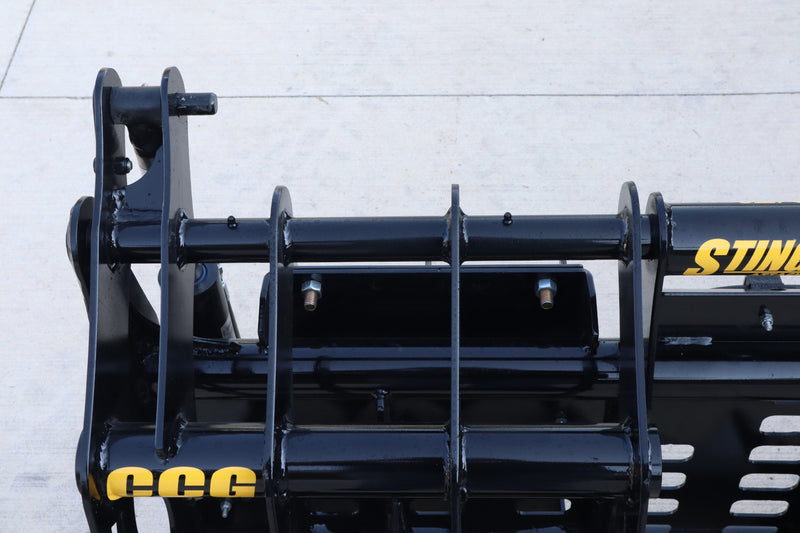 Compact Clam Grapple (CCG)