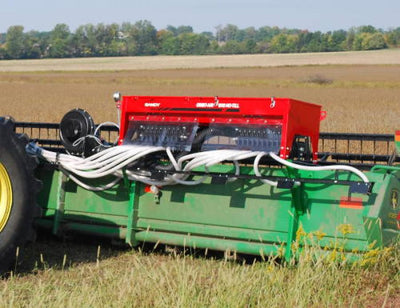 Gandy Low Profile, 10 cu ft 18-outlet with Split Shaft & Two Clutches for Cover Crops - Farm Suppliez