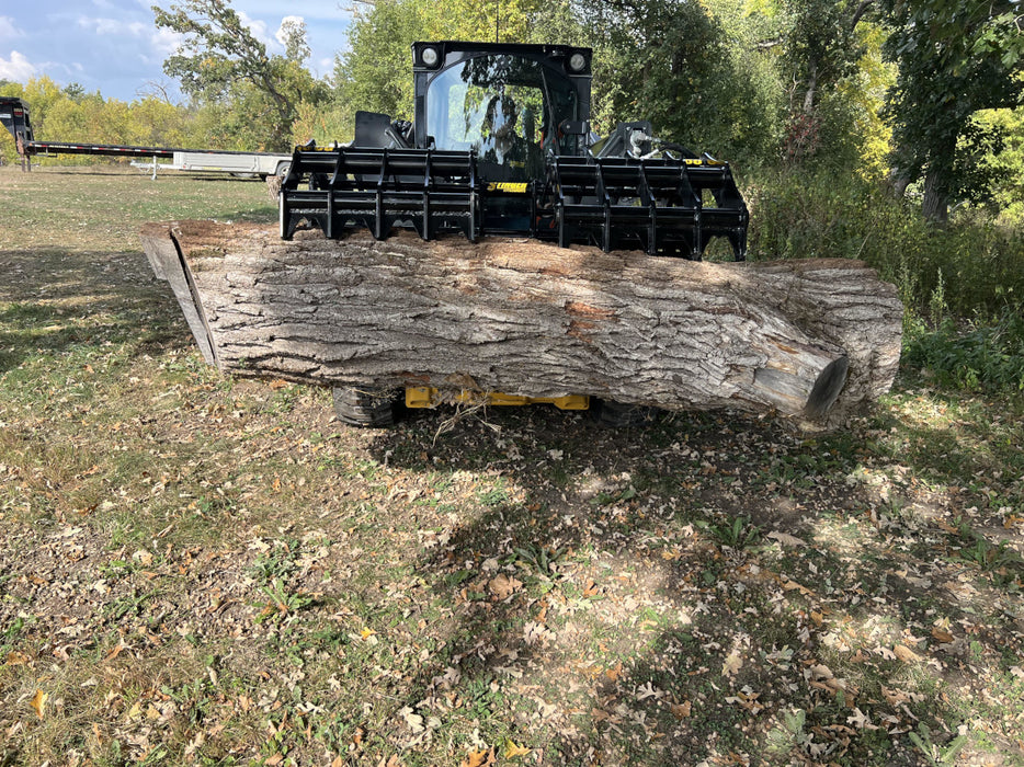 Utility Tractor CG Clam Grapple (CG)