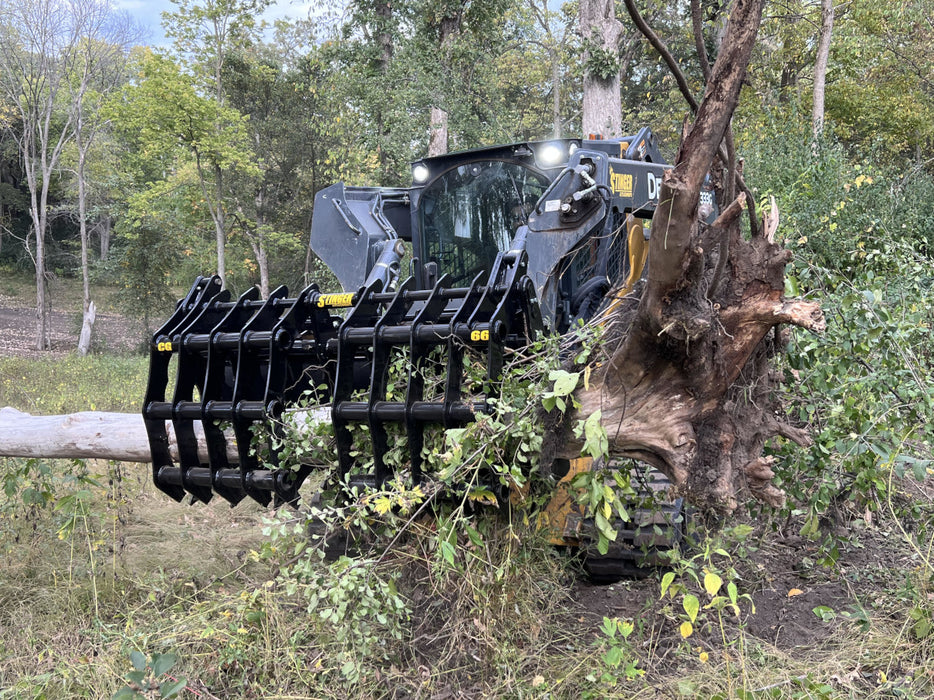 Utility Tractor CG Clam Grapple (CG)