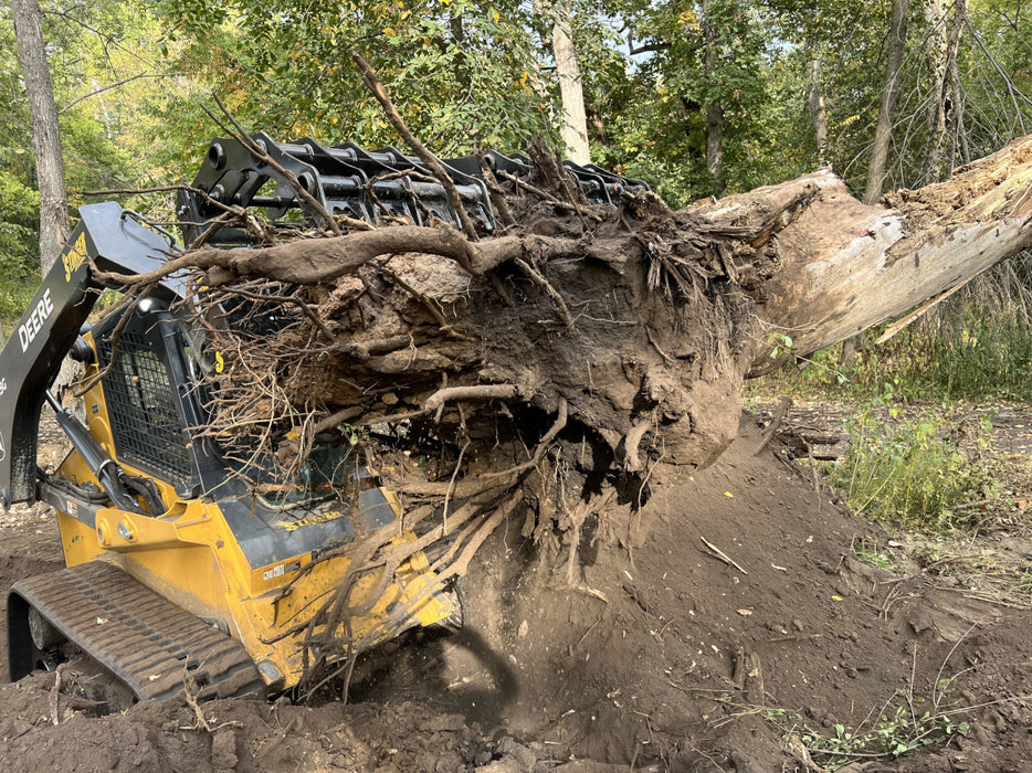 Utility Tractor CG Clam Grapple (CG)